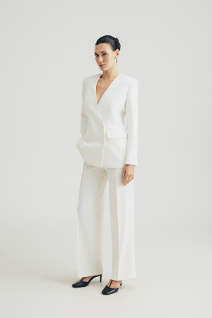 total white 01